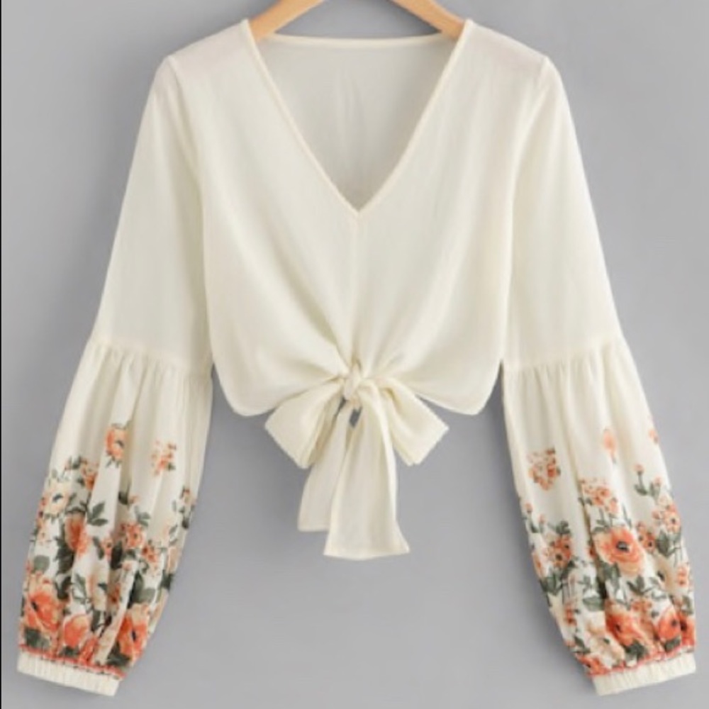 Brand New Never Worn Floral Blouse